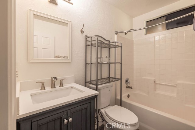 Detail Gallery Image 31 of 37 For 114 Winding, Big Bear City,  CA 92314 - 2 Beds | 1/1 Baths