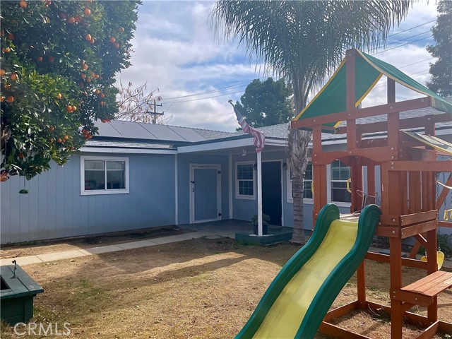 431 Douglas Street
