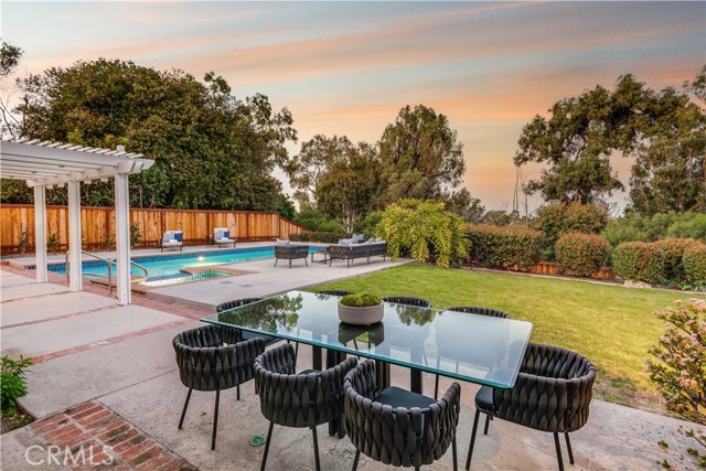 5 Pleasant Hill Drive, Rolling Hills Estates, California 90274, 5 Bedrooms Bedrooms, ,1 BathroomBathrooms,Residential,Sold,Pleasant Hill,PV22022320