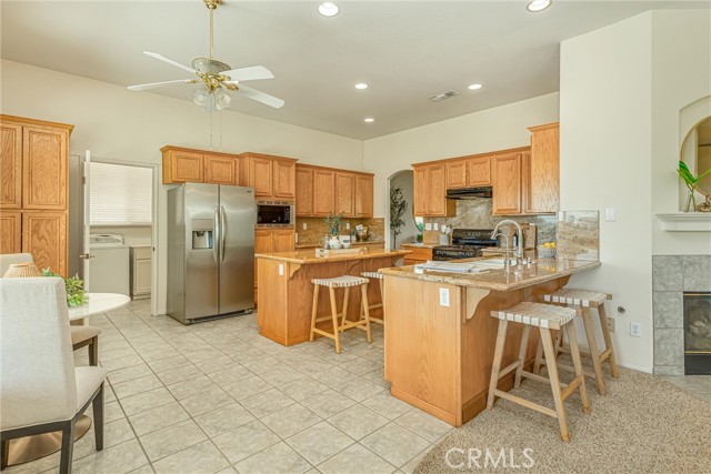 Detail Gallery Image 16 of 49 For 35377 Shade Tree Road, Yucaipa,  CA 92399 - 4 Beds | 3 Baths