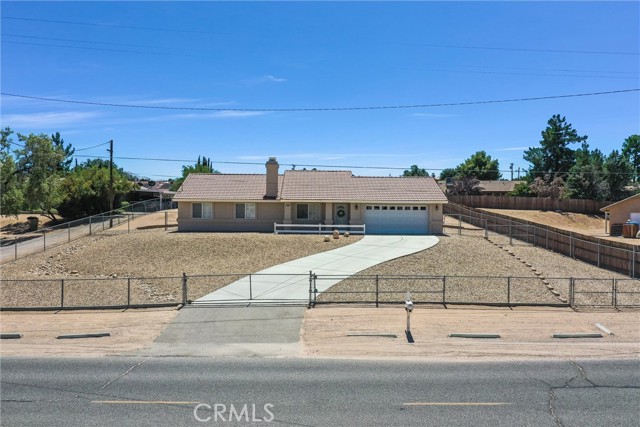 Detail Gallery Image 1 of 1 For 18023 Bangor Ave, Hesperia,  CA 92345 - 3 Beds | 2 Baths