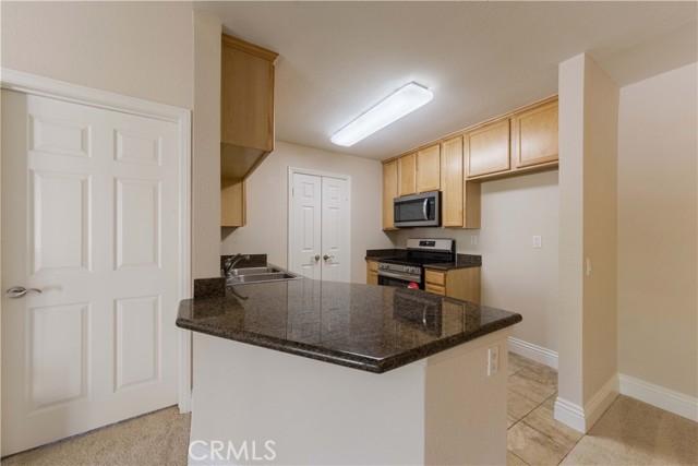 Detail Gallery Image 9 of 20 For 2400 Del Mar Way #207, Corona,  CA 92882 - 2 Beds | 2 Baths