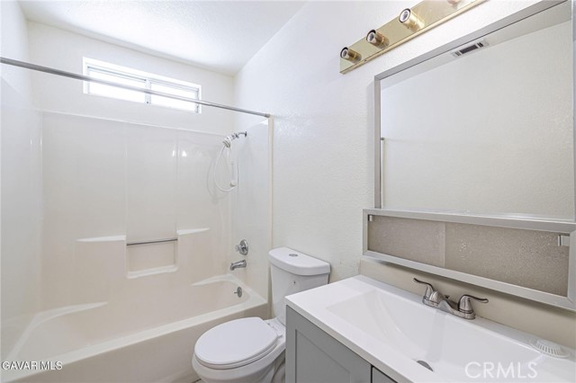 8119 Walpole Avenue, California City CA: https://media.crmls.org/medias/545be770-29a6-4e5d-a644-6a1880396b48.jpg