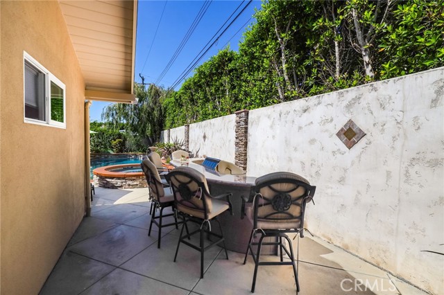 11571 Harrisburg, Rossmoor CA: https://media.crmls.org/medias/545c1218-49ea-41b1-9c50-4ea736d6296c.jpg