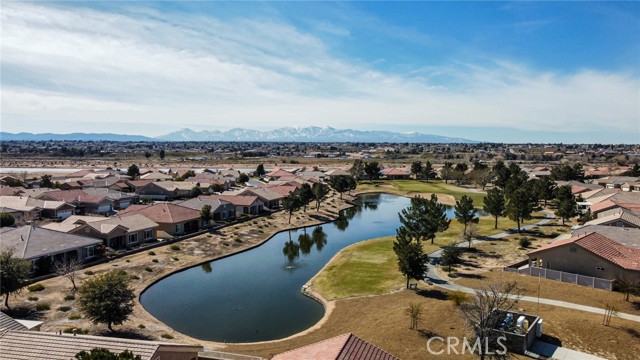 Detail Gallery Image 5 of 26 For 19484 Lynbrook, Apple Valley,  CA 92308 - 2 Beds | 2 Baths