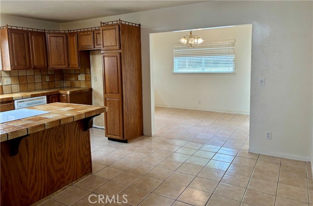 Detail Gallery Image 8 of 11 For 1340 Prescott Dr, Morro Bay,  CA 93442 - 3 Beds | 2 Baths