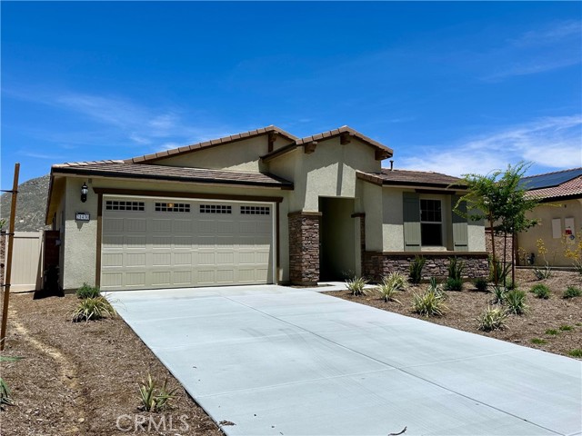 Detail Gallery Image 1 of 30 For 21430 Megan Ct, Riverside,  CA 92507 - 3 Beds | 2 Baths