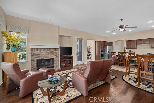 Detail Gallery Image 16 of 41 For 36330 County Line, Yucaipa,  CA 92399 - 4 Beds | 2/1 Baths