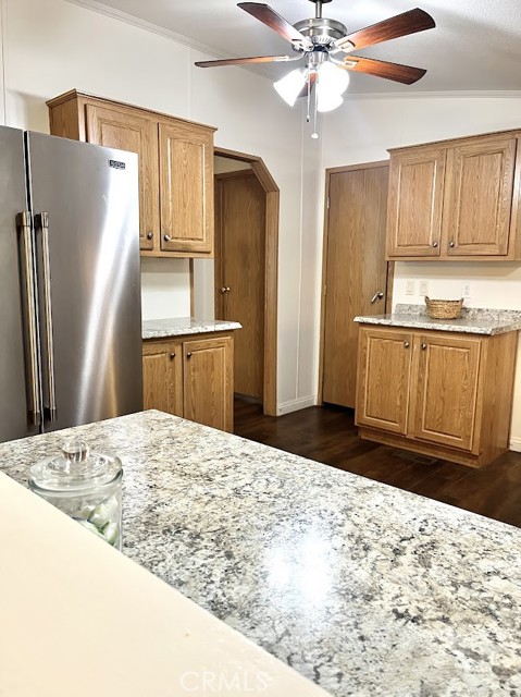 9080 Bloomfield Avenue, Cypress CA: https://media.crmls.org/medias/545e4091-22b4-48f9-a4a5-b1878936ede3.jpg