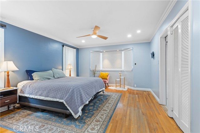 13405 Tiara Street, Valley Glen CA: https://media.crmls.org/medias/545e5336-bb3a-465d-834b-085bc8b5de45.jpg