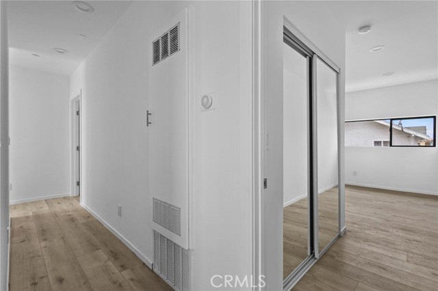 Detail Gallery Image 12 of 23 For 4138 Normal Ave, Los Angeles,  CA 90029 - 2 Beds | 2 Baths