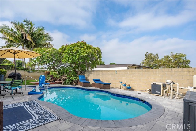 11811 La Serna Drive, Whittier CA: https://media.crmls.org/medias/545eea21-2439-4119-9aa1-3709bc2f5901.jpg