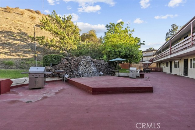 Detail Gallery Image 36 of 36 For 1523 E Windsor Rd 209a,  Glendale,  CA 91205 - 2 Beds | 1/1 Baths