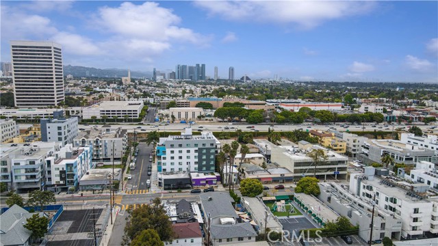 Detail Gallery Image 30 of 33 For 11337 Nebraska Ave #305,  Los Angeles,  CA 90025 - 2 Beds | 2 Baths