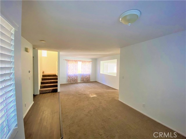 Detail Gallery Image 19 of 43 For 934 Primrose Ln, Corona,  CA 92878 - 4 Beds | 2/1 Baths