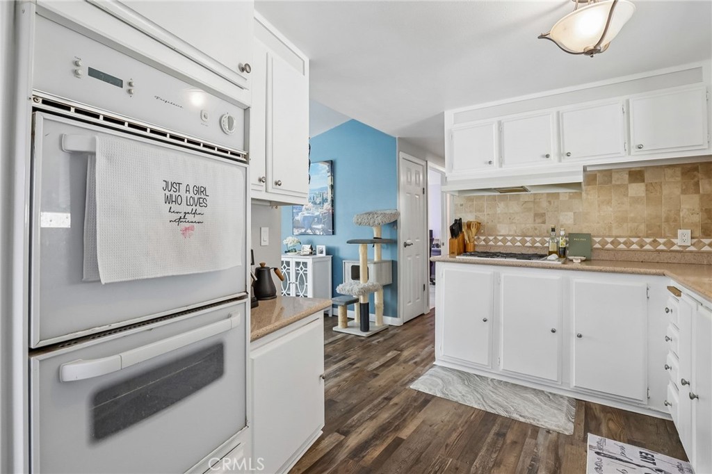 MLS #OC26152459 image #12