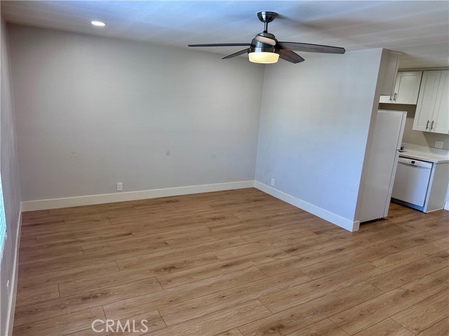 Detail Gallery Image 4 of 15 For 24831 La Cresta Dr #E,  Dana Point,  CA 92629 - 1 Beds | 1 Baths