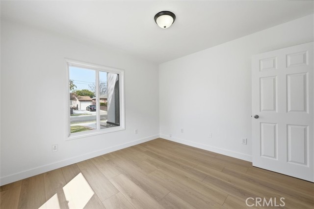 Detail Gallery Image 36 of 53 For 11916 Oxford Ave, Hawthorne,  CA 90250 - 3 Beds | 2 Baths