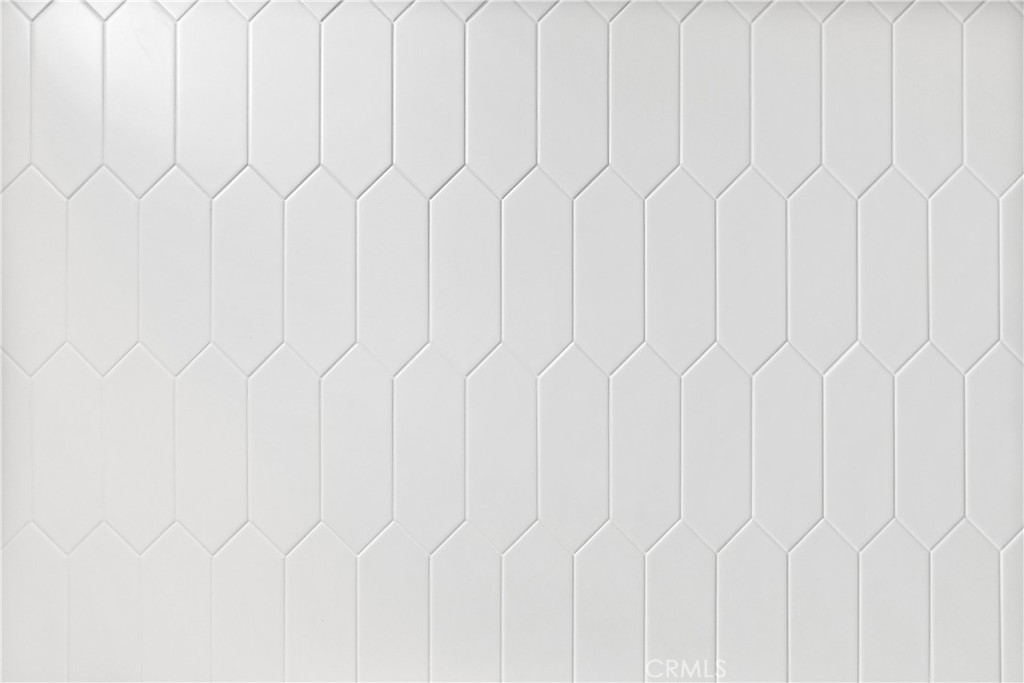 https://media.crmls.org/medias/5463d66f-5b31-4e44-8fb2-436415c6fcfc.jpg?preset=X-Large