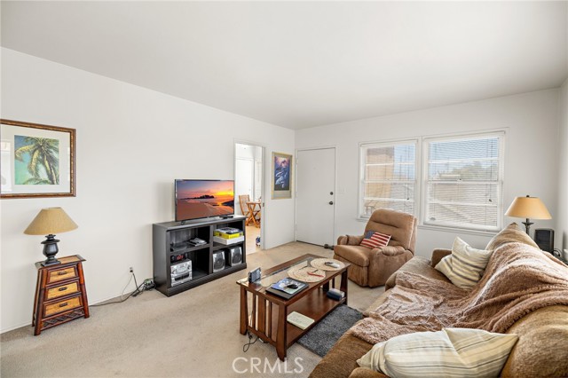 1107 Okoboji Drive, Arcadia CA: https://media.crmls.org/medias/54641d85-4584-4212-8423-b9fc9948e5af.jpg