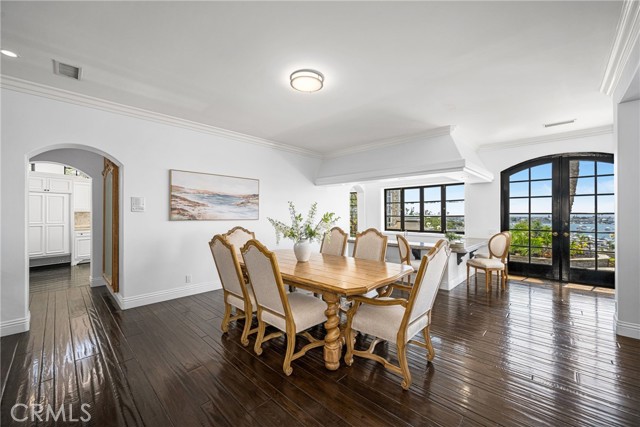 Detail Gallery Image 10 of 51 For 1541 Dolphin, Corona Del Mar,  CA 92625 - 3 Beds | 3/1 Baths