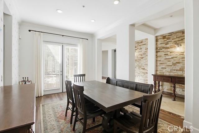 26161 Wyndemere Court, Escondido CA: https://media.crmls.org/medias/54651ee6-7163-40ac-90f6-1dc0f2e2a8ee.jpg