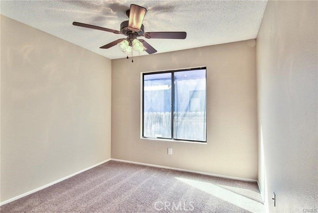 Detail Gallery Image 12 of 19 For 39739 Old Carriage Rd, Murrieta,  CA 92563 - 3 Beds | 2 Baths