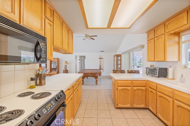 Detail Gallery Image 10 of 75 For 50174 Road 620, Oakhurst,  CA 93644 - 3 Beds | 2 Baths