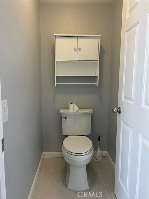 Detail Gallery Image 17 of 18 For 1127 Mcfarland, Wilmington,  CA 90744 - 4 Beds | 3 Baths