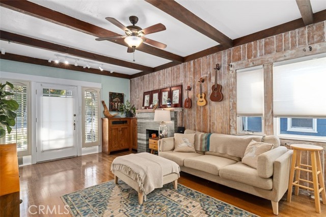 509 Francisca Avenue, Redondo Beach, California 90277, 2 Bedrooms Bedrooms, ,1 BathroomBathrooms,Residential,Sold,Francisca,PV22057057