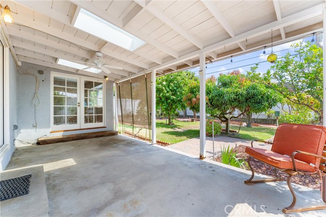 Detail Gallery Image 33 of 39 For 1106 Hollydale Dr, Fullerton,  CA 92831 - 4 Beds | 2 Baths