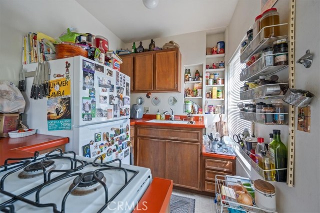 1143 Walnut Street, San Luis Obispo CA: https://media.crmls.org/medias/5466404e-ddf4-4c3b-92fd-a847ac73b6b5.jpg