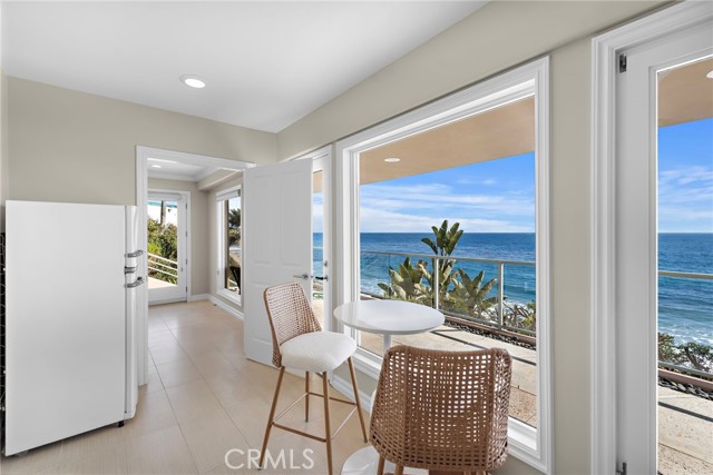 Detail Gallery Image 4 of 15 For 603 S Coast #C,  Laguna Beach,  CA 92651 - 0 Beds | 1 Baths