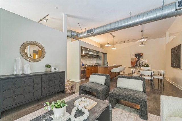 4080 Glencoe, Marina del Rey CA: https://media.crmls.org/medias/54693839-15f0-403a-a67c-97a66902a226.jpg