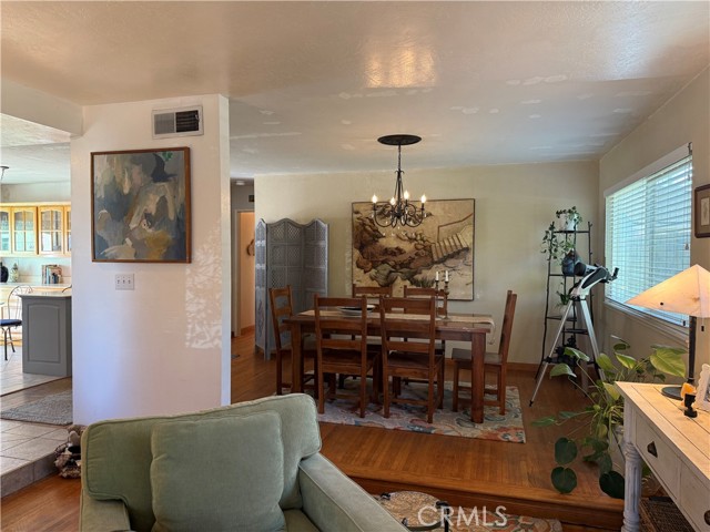 Detail Gallery Image 8 of 39 For 15911 Dundalk Ln, Huntington Beach,  CA 92647 - 3 Beds | 2 Baths