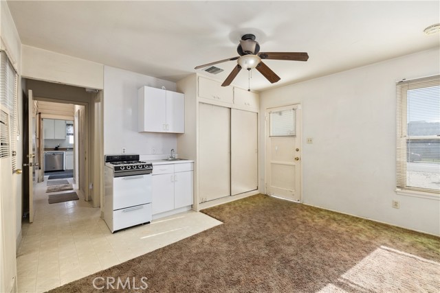 Detail Gallery Image 23 of 38 For 421 W Colorado Bld, Monrovia,  CA 91016 - 3 Beds | 2 Baths