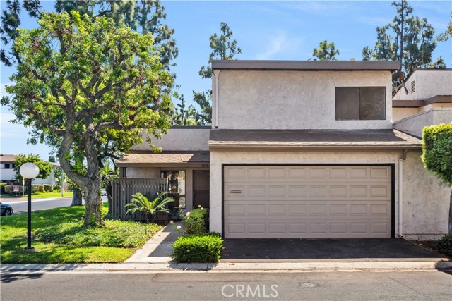 Detail Gallery Image 3 of 27 For 3010 E via Taranto, Anaheim,  CA 92806 - 3 Beds | 1/1 Baths