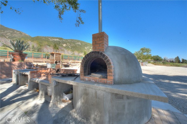 Detail Gallery Image 9 of 12 For 575 Greenwood Avenue, San Bernardino,  CA 92407 - 3 Beds | 2 Baths