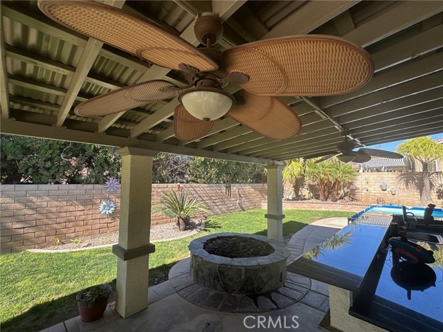 Detail Gallery Image 7 of 10 For 1181 Foothill, Banning,  CA 92220 - 3 Beds | 2/1 Baths