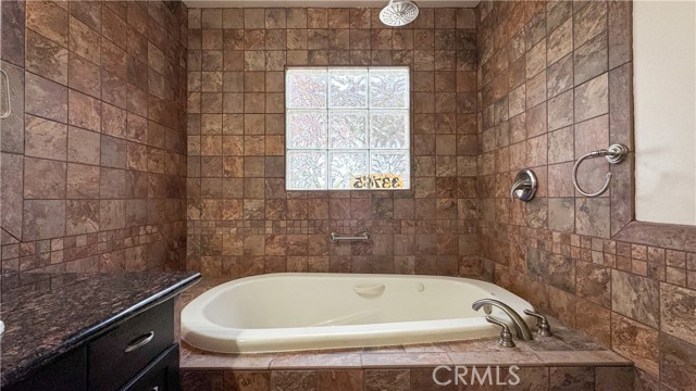 Detail Gallery Image 17 of 29 For 33765 Brand St, Lake Elsinore,  CA 92530 - 2 Beds | 2 Baths