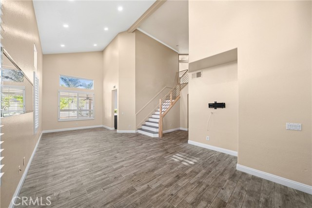 Image 4 of 33 For 9186 Lantana Drive