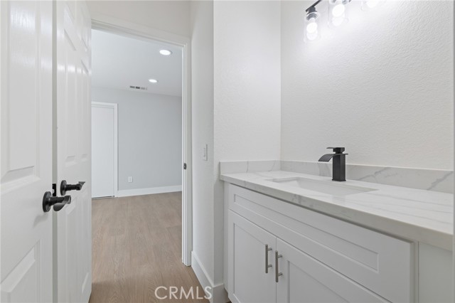 Detail Gallery Image 27 of 50 For 4046 Kona Ct, Palmdale,  CA 93552 - 3 Beds | 3 Baths