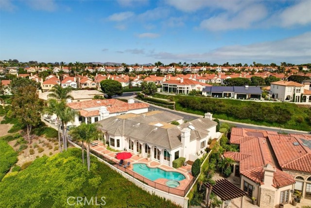 5 Marbella, Dana Point CA: https://media.crmls.org/medias/546facd3-1132-423a-8077-51a95570e7b6.jpg