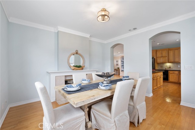 Formal Dinning Room