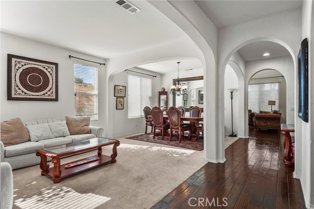 Detail Gallery Image 15 of 40 For 31220 Locust Ct, Temecula,  CA 92592 - 4 Beds | 3 Baths