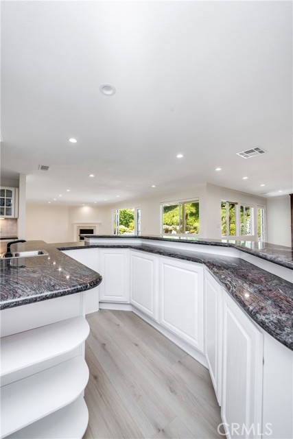 Detail Gallery Image 11 of 30 For 7144 Deveron Ridge Rd, West Hills,  CA 91307 - 3 Beds | 2 Baths