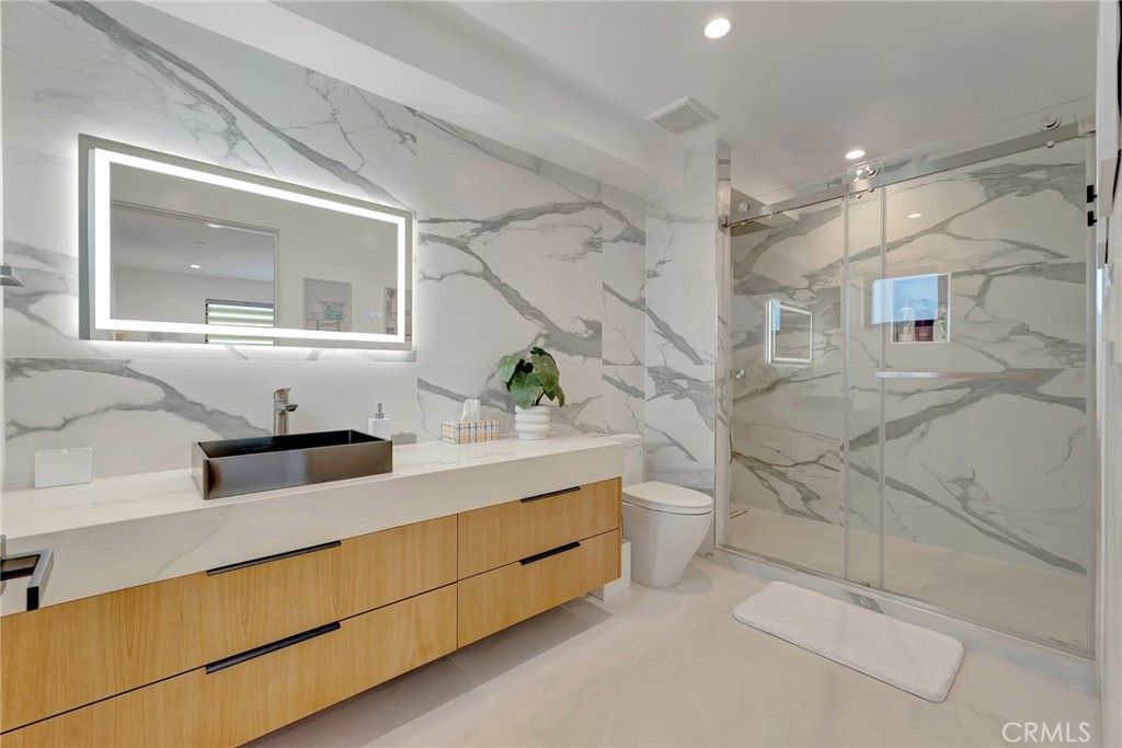 MLS #OC26164357 image #32