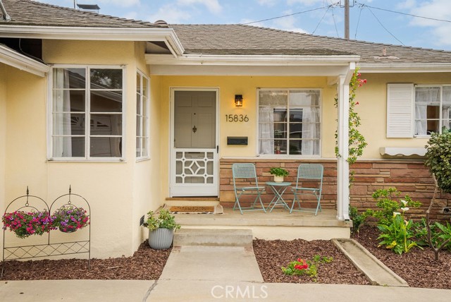 Detail Gallery Image 1 of 29 For 15836 Lashburn St, Whittier,  CA 90603 - 3 Beds | 2 Baths