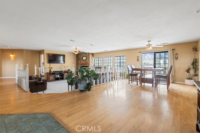 770 Roads End, Lebec CA: https://media.crmls.org/medias/5473ecd9-d2a0-490e-97dd-45eb646a7891.jpg