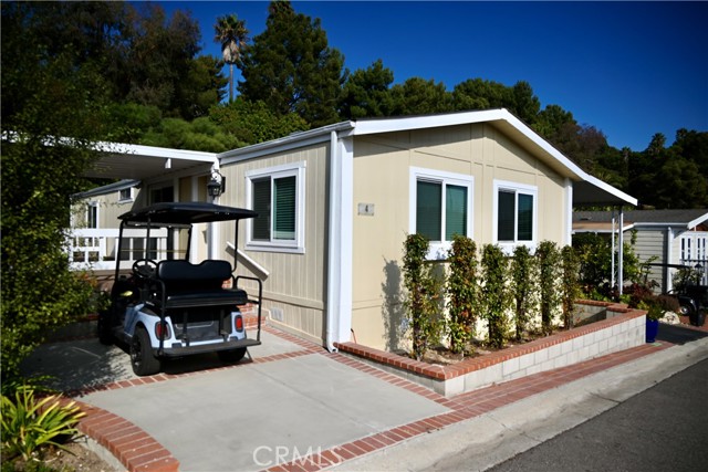 Detail Gallery Image 1 of 54 For 2275 W 25th St #4,  San Pedro,  CA 90732 - 2 Beds | 2 Baths